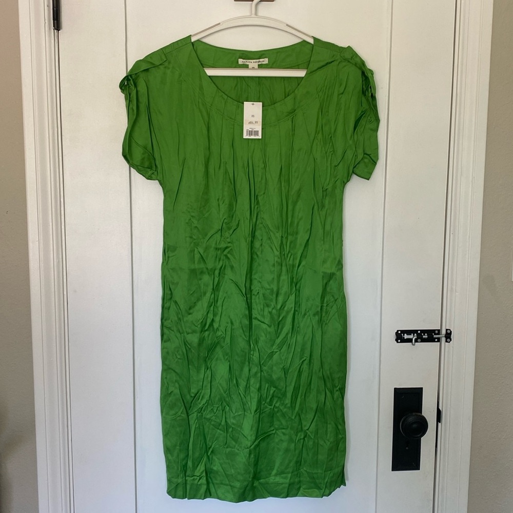 Banana Republic Green Dress